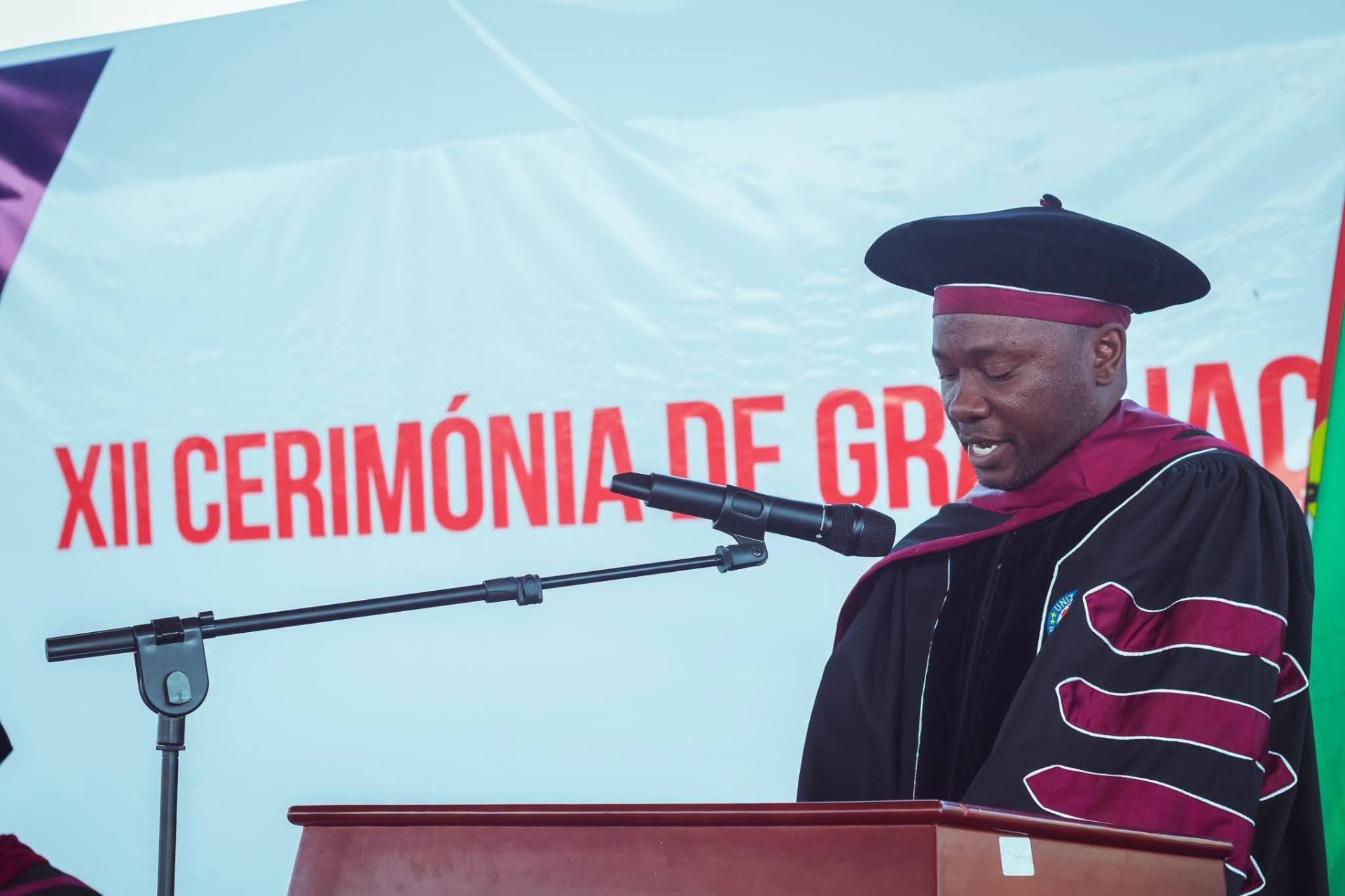 UniZambeze gradua 94 profissionais na XII Cerimónia de Graduação em Mocuba.